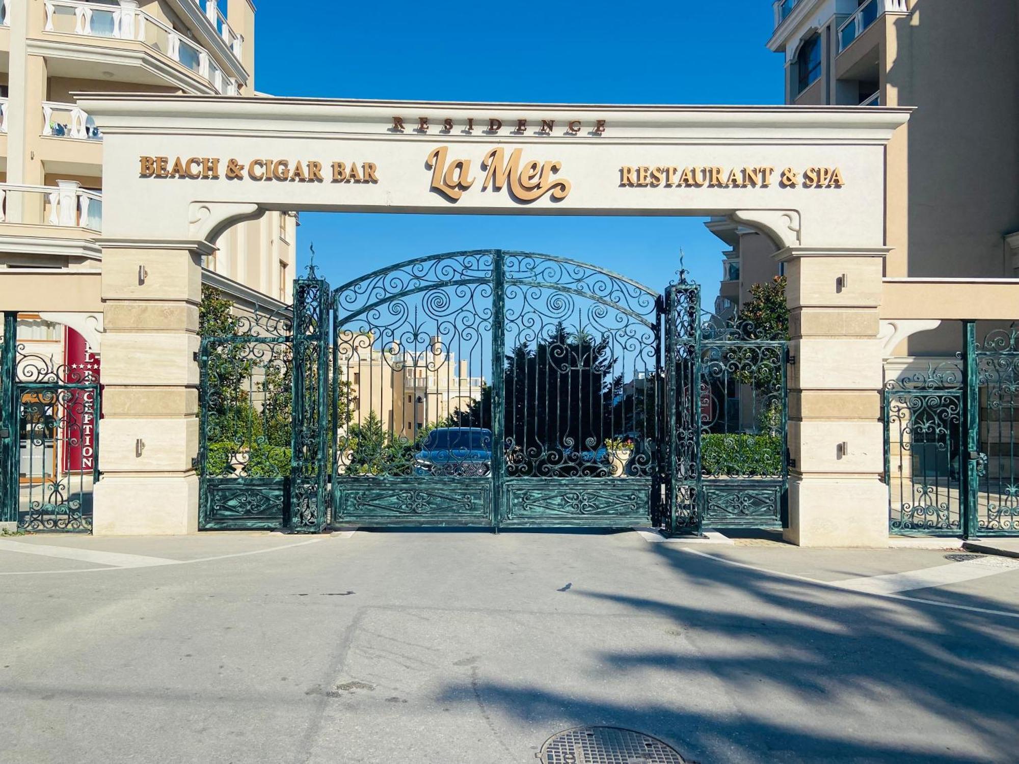 1Bd Ap In La Mer Complex Private Beach And Pool غولدن ساندز المظهر الخارجي الصورة