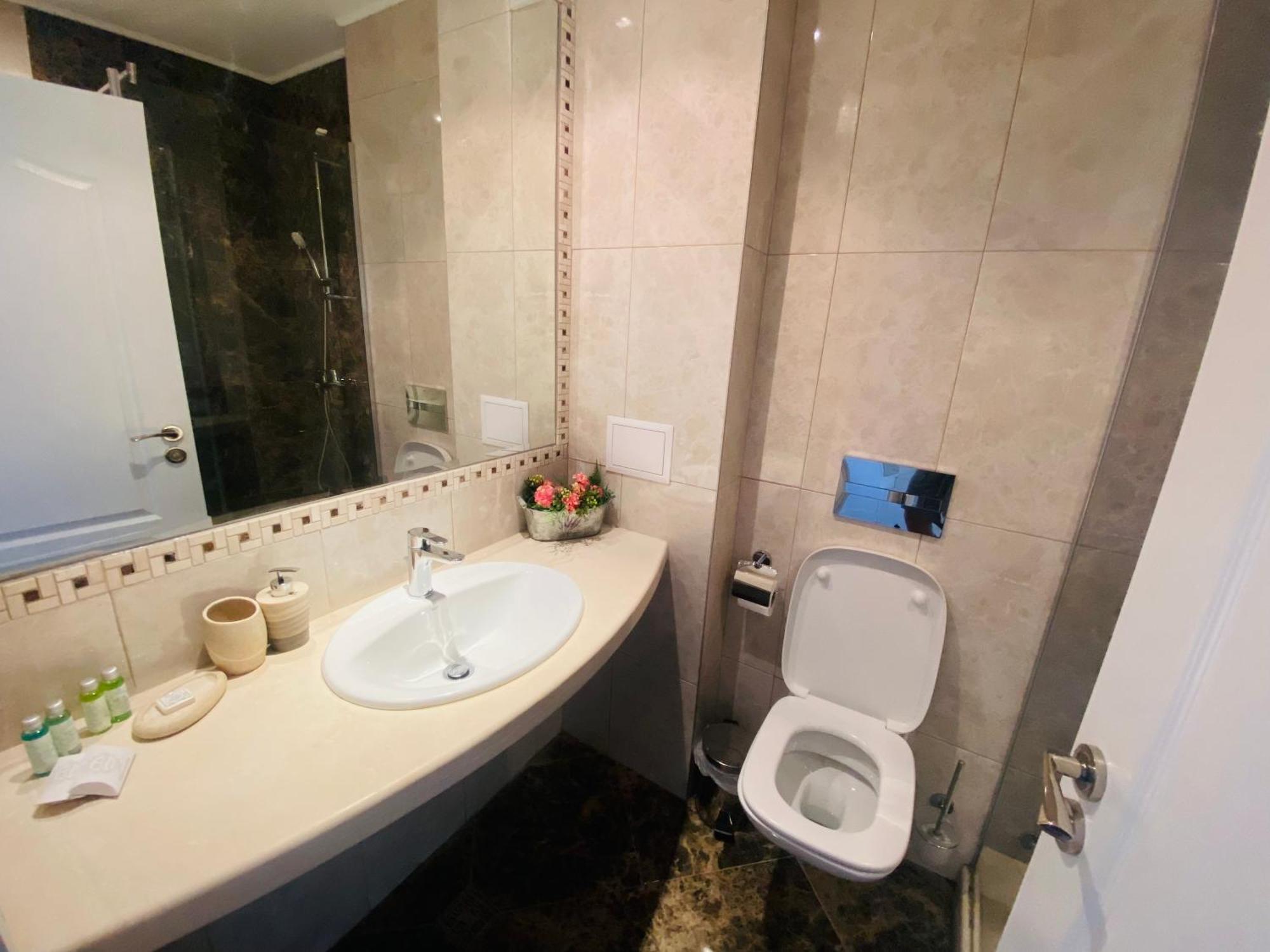 1Bd Ap In La Mer Complex Private Beach And Pool غولدن ساندز المظهر الخارجي الصورة